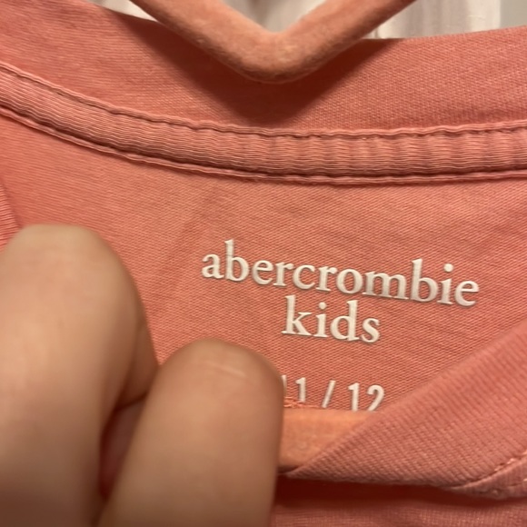 VGUC- Girls Abercrombie & Fitch short sleeve T-shirt, size 11/12 - Picture 3 of 4